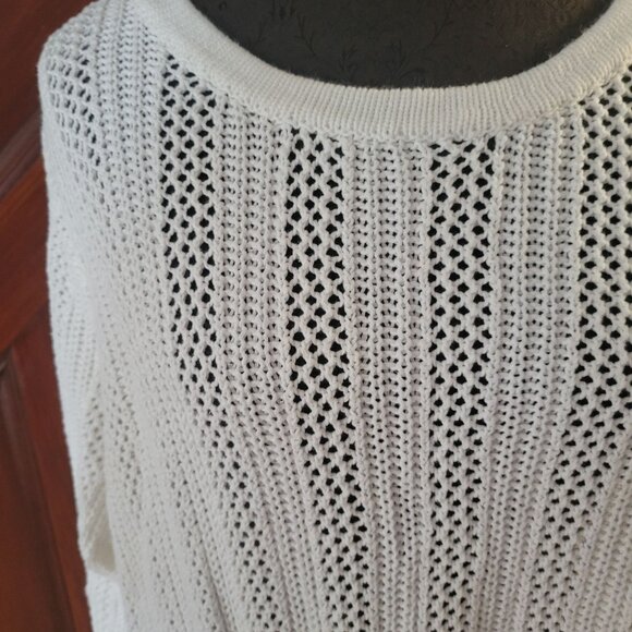 Avon Womens White Textured Knit Sweater 1x with Button Details - Picture 2 of 6